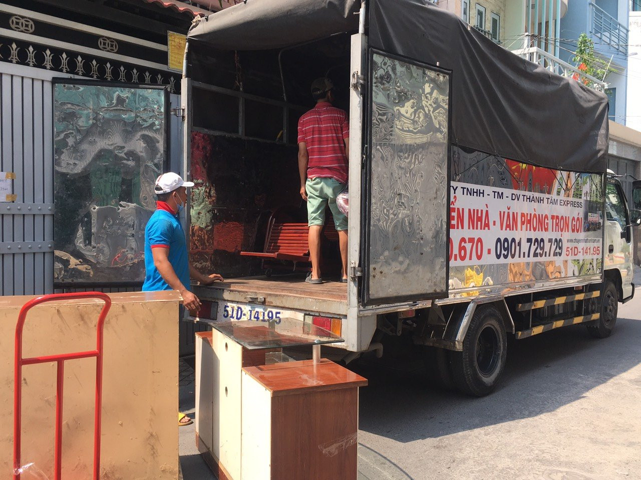Dịch vụ chuyển nhà quận tân phú