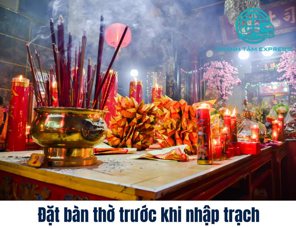 Đặt bàn thờ trước khi nhập trạch