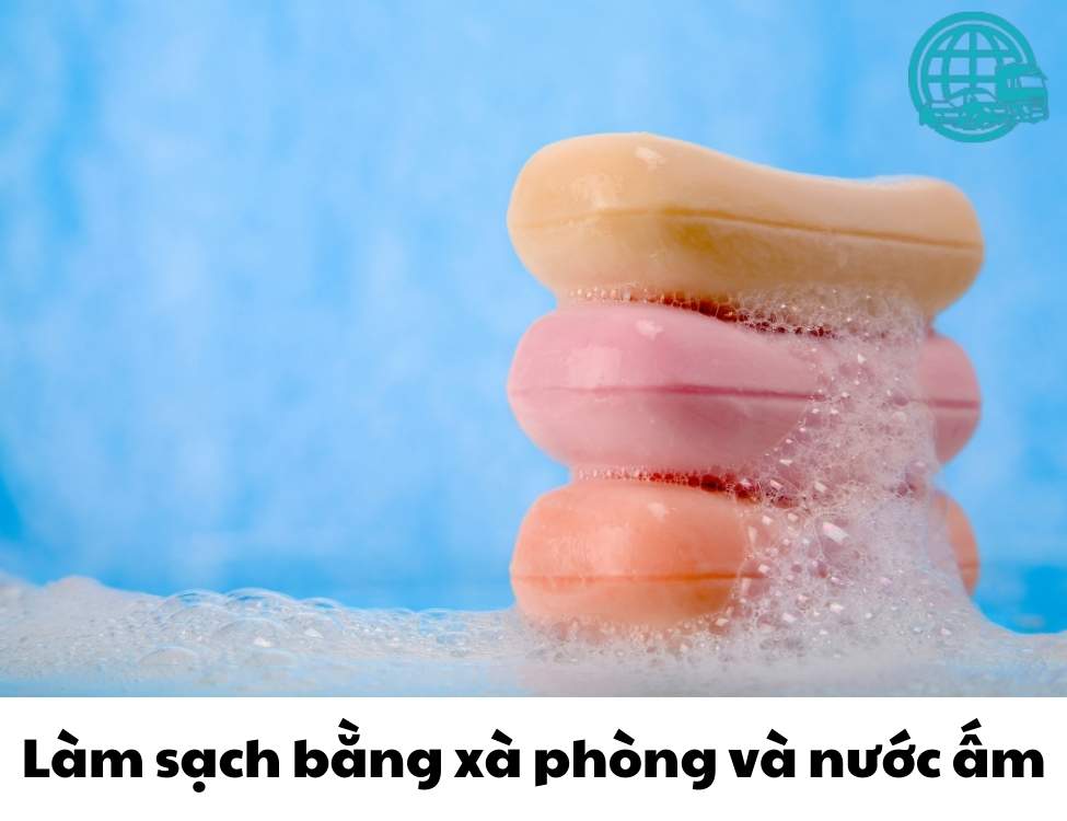cách vệ sinh ghế ngồi văn phòng