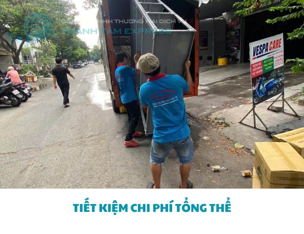 Ưu điểm của dịch vụ taxi tải khi chuyển nhà so với tự chuyển