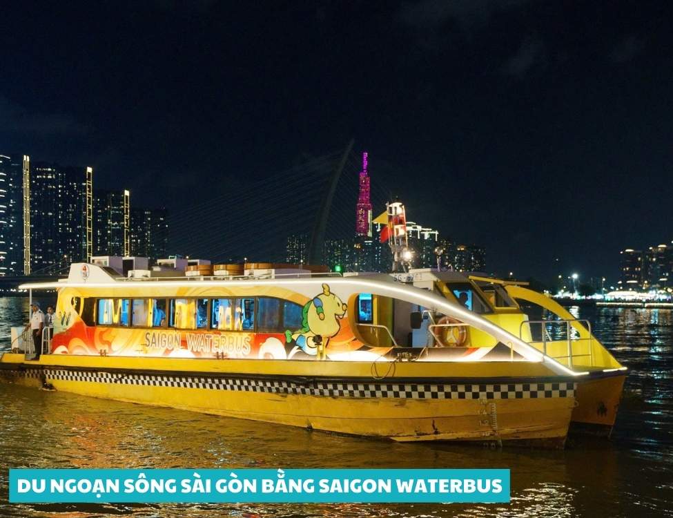 Du ngoạn sông Sài Gòn bằng Saigon Waterbus